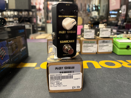 Vist Large View of Product Image Which is Used Sonicake FAZY CREAM Fuzz Pedal
