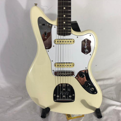 Vist Large View of Product Image Which is Used Fender JOHNNY MARR JAGUAR Offset Double Cutaway Electric Guitar White 6-String
