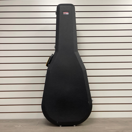 Vist Large View of Product Image Which is Used - Gator DREADNAUGHT Guitar Case