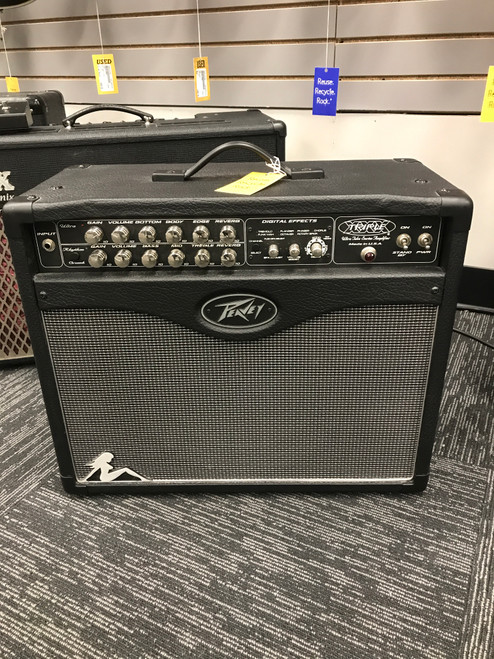 Vist Large View of Product Image Which is Used Peavey TRIPLE XXX 40 EFX 1 x 12 Tube Combo Amplifier 1 x 12