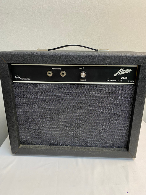 Vist Large View of Product Image Which is Used Alamo 2525 Guitar Speaker Cabinet Other