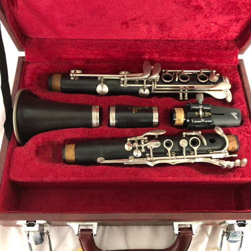 Vist Large View of Product Image Which is Used Buffet E11 Wood Clarinet