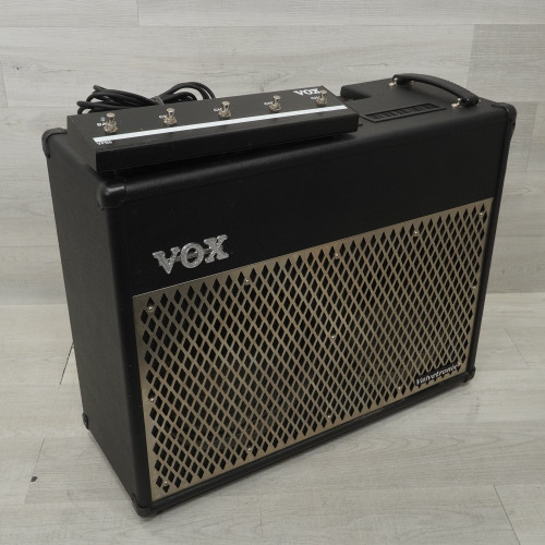 Vist Large View of Product Image Which is Used Vox VT100 2x12 Solid State Amplifier