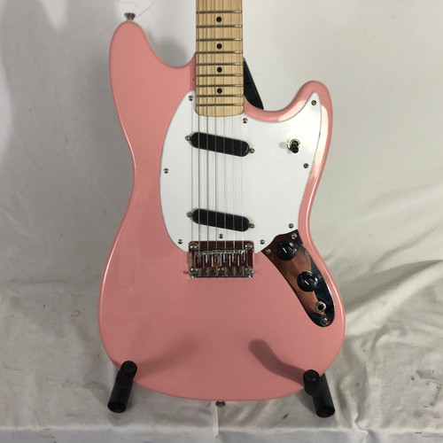 Vist Large View of Product Image Which is Used Squier SONIC MUSTANG Offset Double Cutaway Electric Guitar Pink 6-String