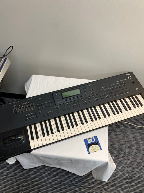 Vist Large View of Product Image Which is Used Korg I3 SYNTHESIZER 61-Key Synthesizer 61-Key