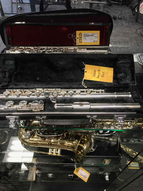 Vist Large View of Product Image Which is Used Yamaha 265SII Student Flute