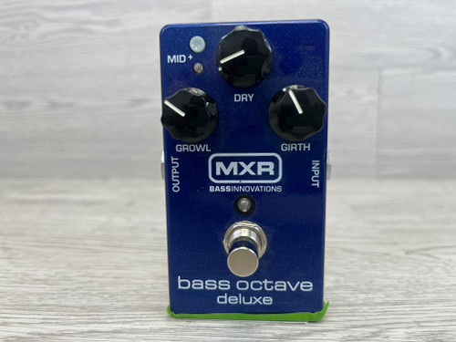 Vist Large View of Product Image Which is Used MXR BASS OCTAVE DELUXE Octave Pedal