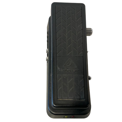Vist Large View of Product Image Which is Used Behringer HELLBLADE Guitar Effects Pedal