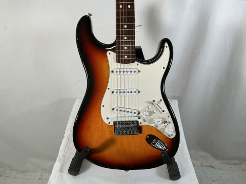 Vist Large View of Product Image Which is Used Fender STANDARD ROLAND READY STRATOCASTER S Type Electric Guitar Sunburst 6-String