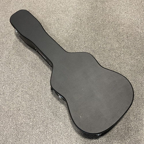 Vist Large View of Product Image Which is Used GATOR ACOUSTIC HARD CASE