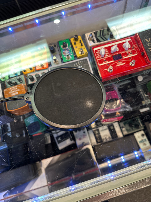 Vist Large View of Product Image Which is Used Sterling PF2 POP SCREEN Pro Sound Product