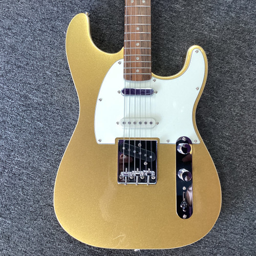 Vist Large View of Product Image Which is Used Squier PARANORMAL CUSTOM NASHVILLE STRATOCASTER S Type Electric Guitar Goldtop 6-String
