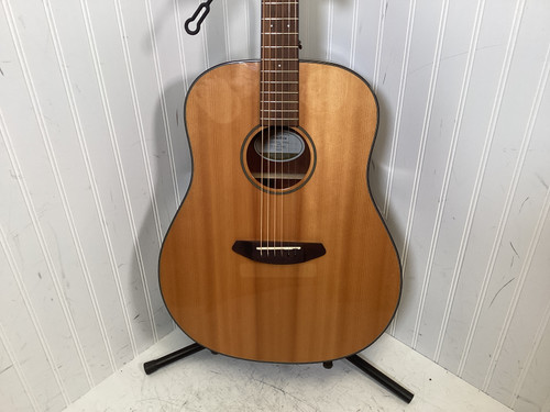 Vist Large View of Product Image Which is Used Breedlove DISCOVERY DREAD MP Solid Top Acoustic Guitar Natural