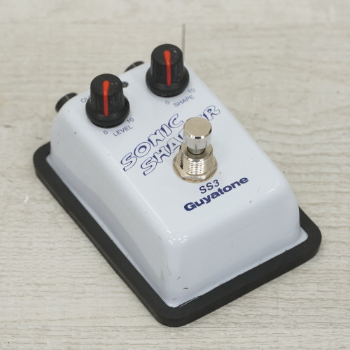 Vist Large View of Product Image Which is Used Guyatone SS3 Sonic Shaper Boost Pedal