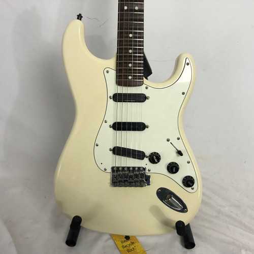 Vist Large View of Product Image Which is Used Fender RITCHIE BLACKMORE SIGNATURE Vintage S Type Electric Guitar White 6-String