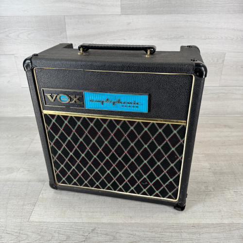 Vist Large View of Product Image Which is Used Vox Vintage Ampliphonic Nova - 1 x 8-inch 10-watt Guitar Combo Amplifier