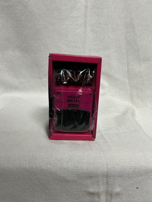 Vist Large View of Product Image Which is Used Behringer HM 300 DISTORTION Distortion Pedal