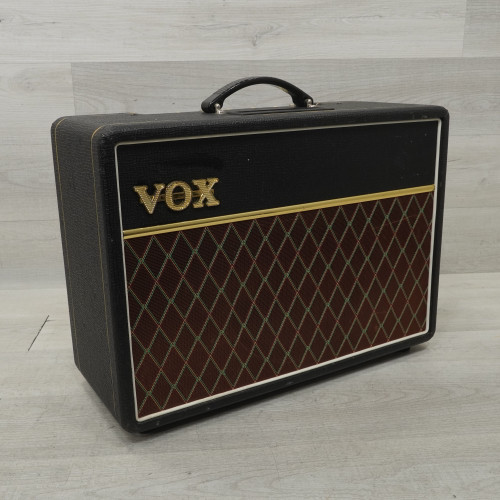 Vist Large View of Product Image Which is Used Vox AC10C1 1x10 Tube Combo Amplifier
