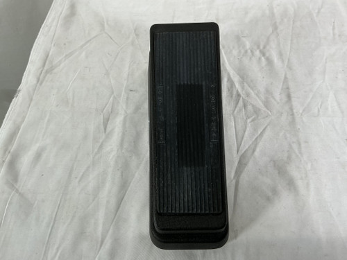 Vist Large View of Product Image Which is Used Dunlop CRYBABY GCB-95 Wah Pedal