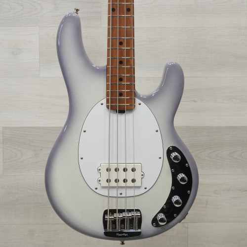 Vist Large View of Product Image Which is Used Ernie Ball Music Man Stingray Special 4h Bass Guitar White