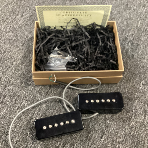 Vist Large View of Product Image Which is Used OLD BONES P90 NOISELESS Guitar Pickup