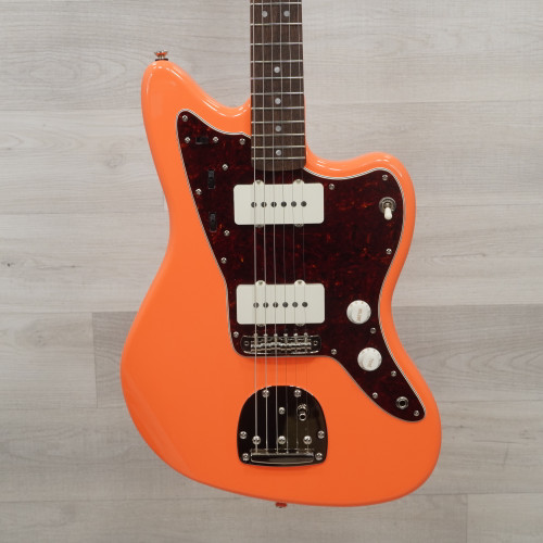 Vist Large View of Product Image Which is Used Squier Classic Vibe 60s Jazzmaster Electric Guitar Pink