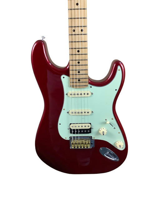 Vist Large View of Product Image Which is Used Fender MIM PLAYER STRATOCASTER Electric Guitar Red 6-String