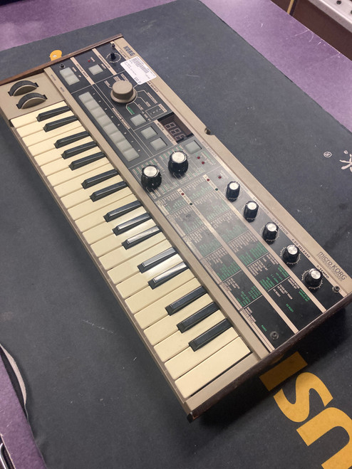 Vist Large View of Product Image Which is Used Korg 25-Key Synthesizer 25-Key