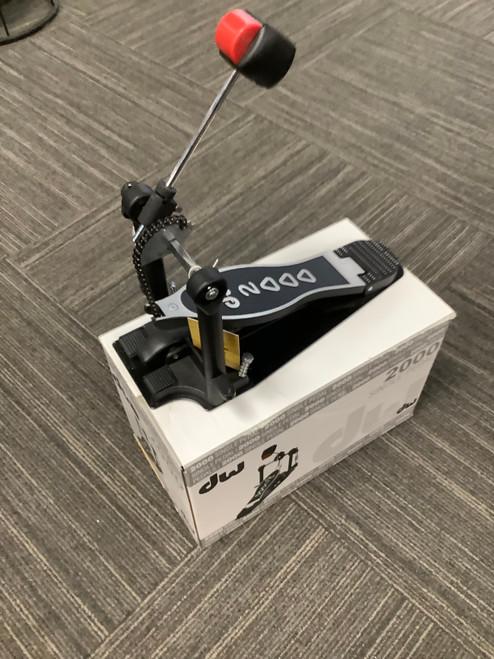 Vist Large View of Product Image Which is Used DW 2000 SINGLE KICK PEDAL Kick Drum Pedal