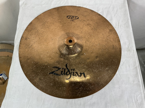 Vist Large View of Product Image Which is Used Zildjian 16IN ZBT CRASH Crash Cymbal 16"