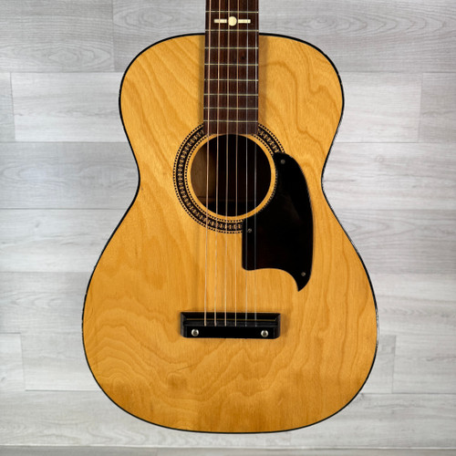 Vist Large View of Product Image Which is Used Sears Vintage 319.12090000 Acoustic Guitar - Natural