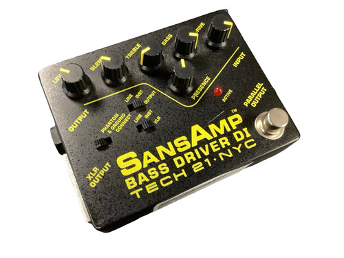 Vist Large View of Product Image Which is Used Sans Amp BASS DRIVER Guitar Effect