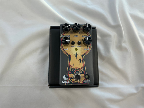 Vist Large View of Product Image Which is Used Walrus Audio MIRA Compressor Pedal