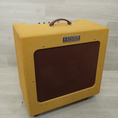 Vist Large View of Product Image Which is Used Fender Bassman Tv Duo Ten 2x10 Bass Combo Amplifier - Local Pickup Only