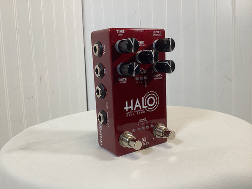 Vist Large View of Product Image Which is Used Keeley HALO Delay Pedal