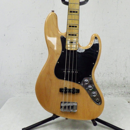 Vist Large View of Product Image Which is Used Squier Classic Vibe 70 S Jazz Bass  Natural 4-String
