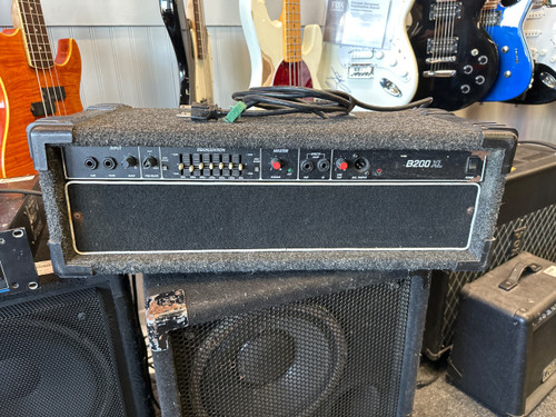 Vist Large View of Product Image Which is Used Crate B200XL Bass Amplifier Head