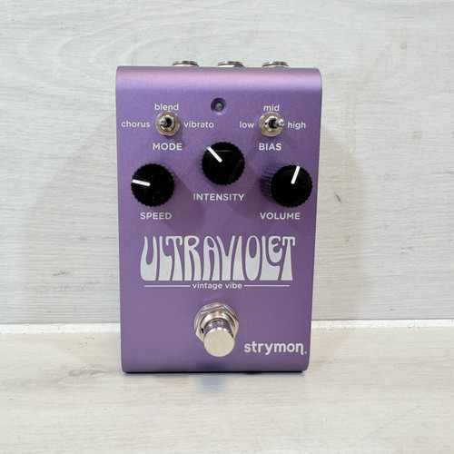 Vist Large View of Product Image Which is Used Strymon ULTRAVIOLET VIBE Phaser Pedal