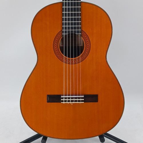 Vist Large View of Product Image Which is Used Yamaha GC142CH Solid Top Acoustic Guitar Wood