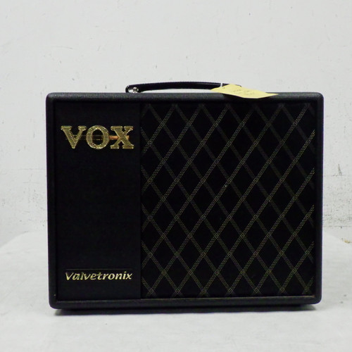Vist Large View of Product Image Which is Used Vox Vt20+ with Power  