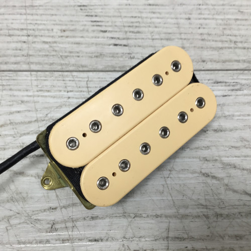 Vist Large View of Product Image Which is Used Dimarzio DP100FCRU Super Distortion Guitar Pickup