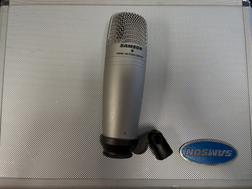 Vist Large View of Product Image Which is Used Samson C01U COMPLETE KIT USB Microphone