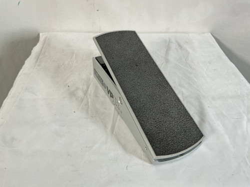 Vist Large View of Product Image Which is Used Ernie Ball VP JR VOLUME PEDAL Volume Pedal