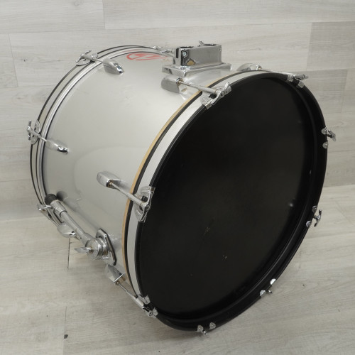 Vist Large View of Product Image Which is Used 20x16 Kick Drum Silver