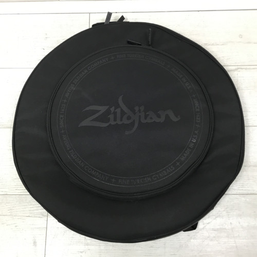 Vist Large View of Product Image Which is Used Zildjian 22" Cymbal Bag With Dividers