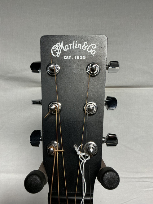 Vist Large View of Product Image Which is Used Martin DX JOHNNY CASH Solid Top Acoustic Guitar Black