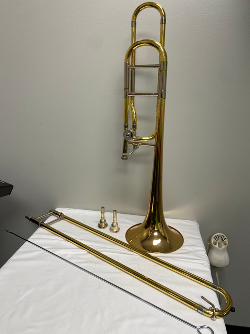 Vist Large View of Product Image Which is Used Yamaha YSL 548 GO ALLEGRO B-FLAT/F TRIGGER Trigger Trombone