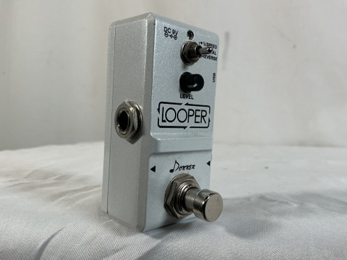 Vist Large View of Product Image Which is Used Donner TINY LOOPER Looper Pedal
