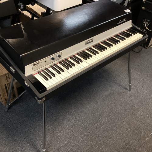 Vist Large View of Product Image Which is Used Rhodes MARK 1 STAGE 73 76-Key Console Dgtal Piano 76-key