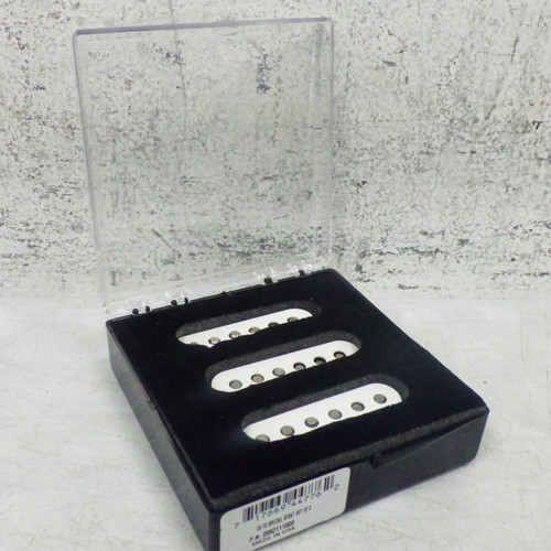 Vist Large View of Product Image Which is Used Fender Noiseless Set Guitar Pickup